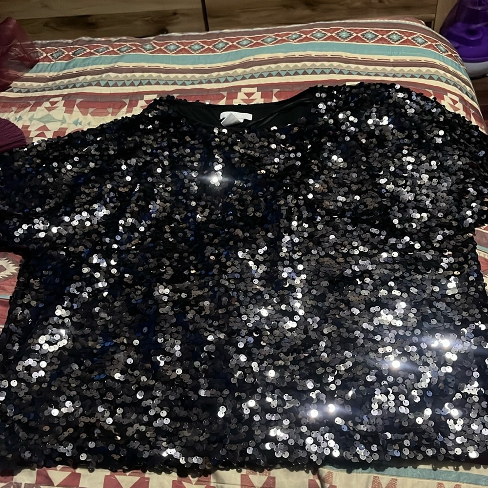H&M black sequins shirt